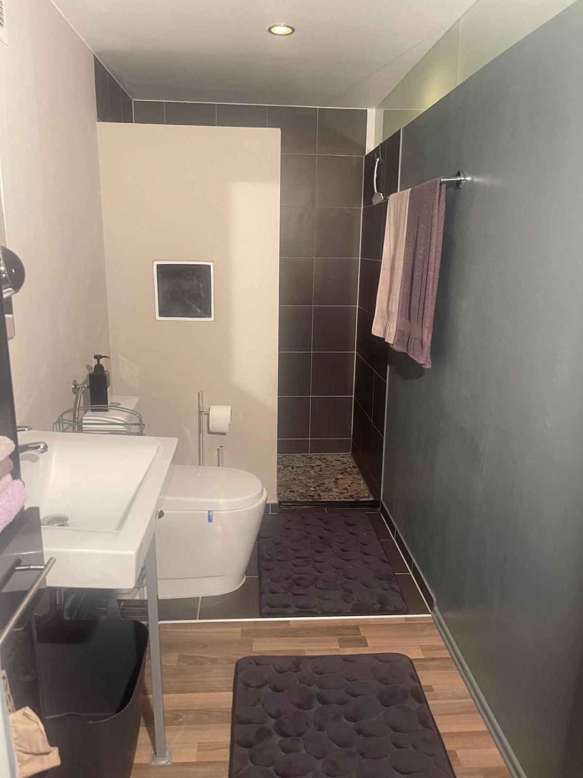 Gemuetliches Einliegerapartment, 50 Qm Trippstadt Bagian luar foto